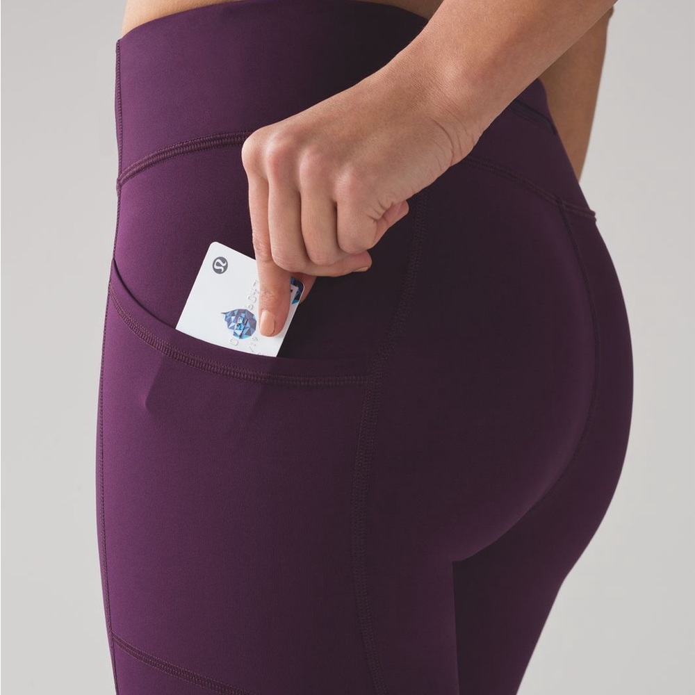 Lululemon - Picture 6 of 8